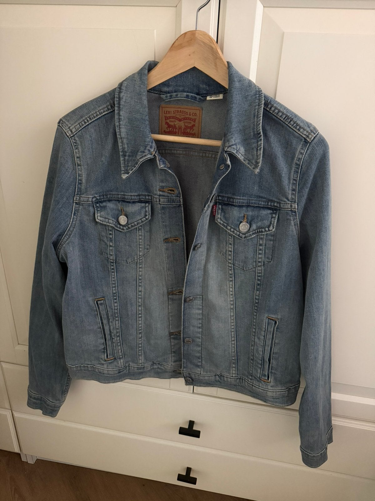 Levi’s spijkerjasje, Ophalen of Verzenden, Nieuw, Blauw
