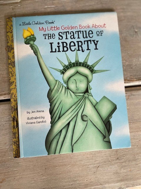 The statue of liberty Engelstalig. Golden book Gouden Boekje, Ophalen, Non-fictie, Zo goed als nieuw, Jen Arena