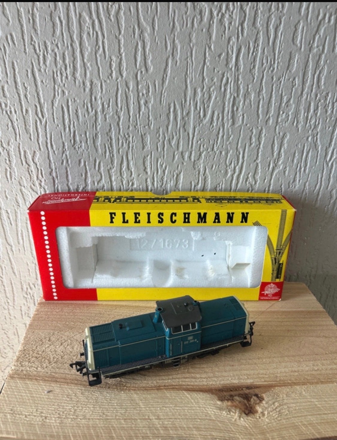 Fleischmann Locomotief 4231 DB 212 381-8, Verzenden, Fleischmann, Zo goed als nieuw, Analoog
