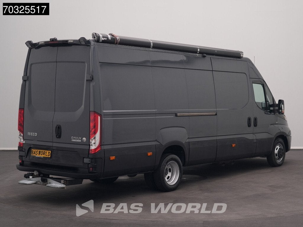 Iveco Daily 35C21 3.0L Automaat Dubbellucht L3H2 3,5t Trekha, Auto's, Automaat, Stof, Euro 6, 4 cilinders