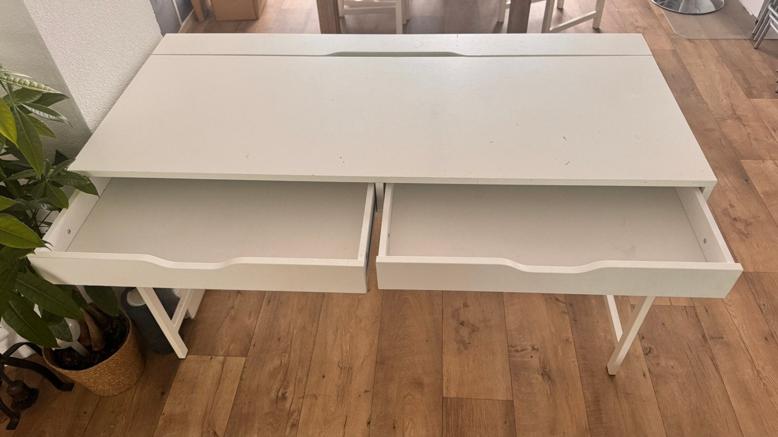 IKEA ALEX Witte Bureau / Werktafel – 132 x 60 x 76 cm, Huis en Inrichting, Ophalen, Gebruikt
