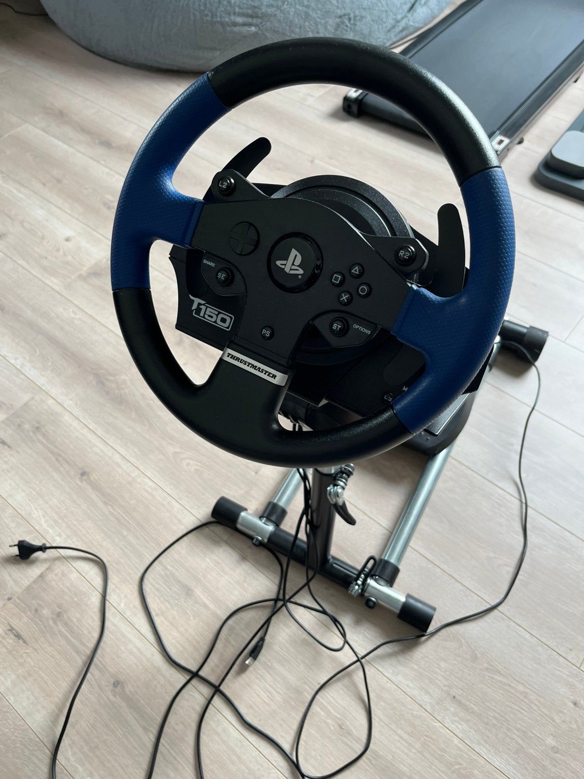 Thrustmaster T150 met Wheel Stand Pro!, Spelcomputers en Games, Spelcomputers | Sony PlayStation Consoles | Accessoires, Ophalen of Verzenden