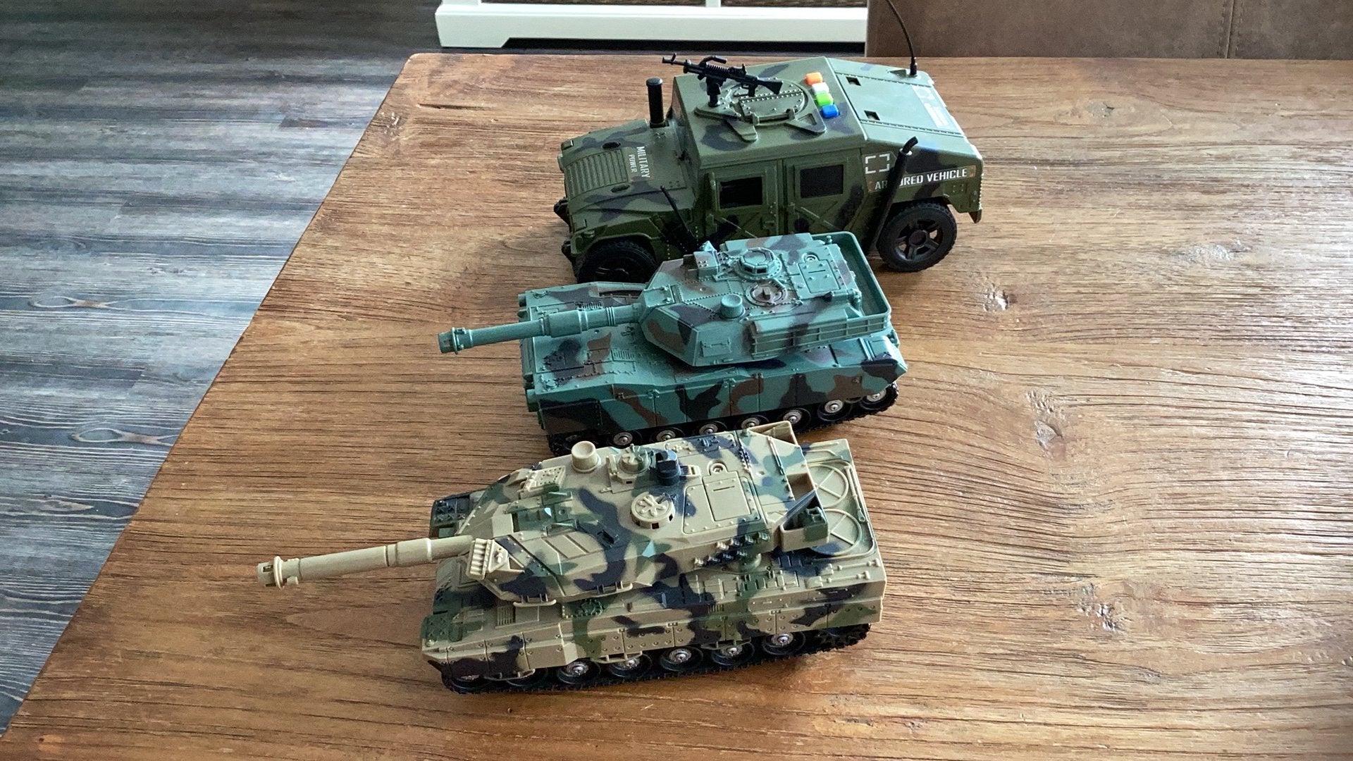 Militaire speelgoedvoertuigen., Ophalen of Verzenden, Zo goed als nieuw