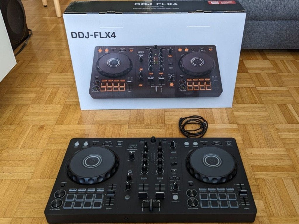 Pioneer DJ DDJ-FLX 4, Muziek en Instrumenten, Dj-sets en Draaitafels, Verzenden, Zo goed als nieuw, Dj-set, Pioneer
