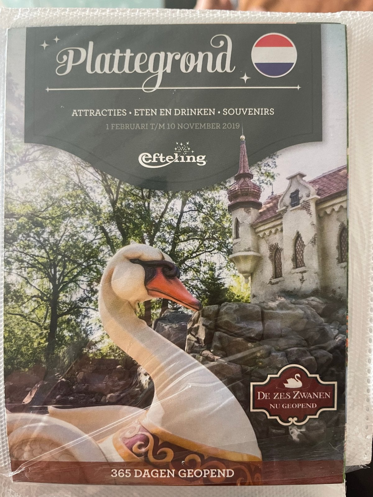 Efteling Plattegrond 2019 - De Zes Zwanen, Verzamelen, Efteling, Ophalen of Verzenden, Zo goed als nieuw, Overige typen