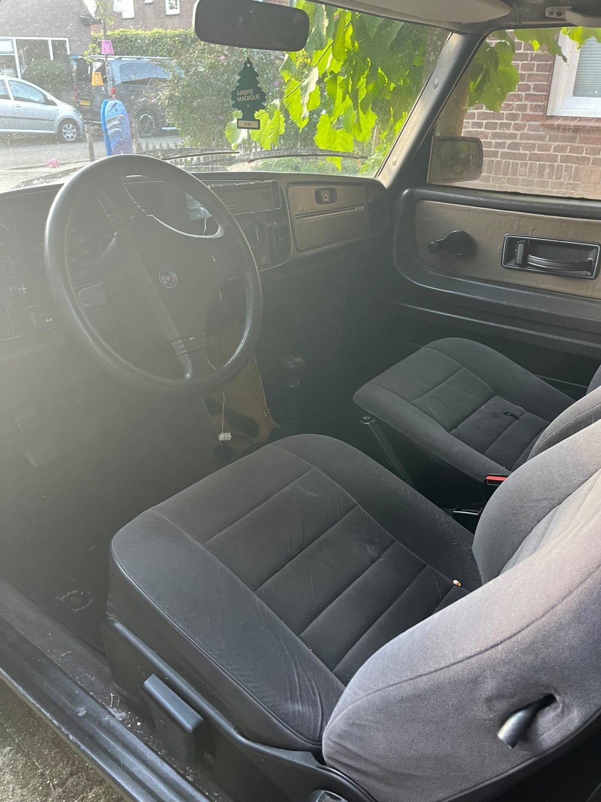 Foto 7 van Saab 900 2.1 I 16 HB U9 1991 Grijs