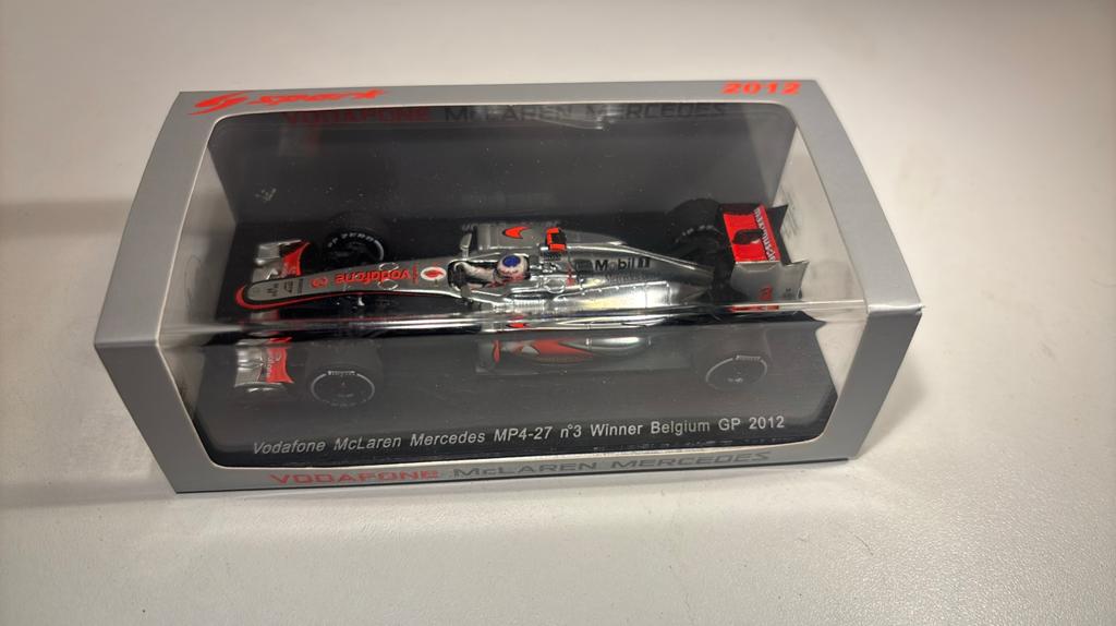 F1 McLaren mercedes mp4-27 #3 jenson button 2012 spark 1.43, Hobby en Vrije tijd, Modelauto's | 1:43, Overige merken, Auto, Ophalen of Verzenden