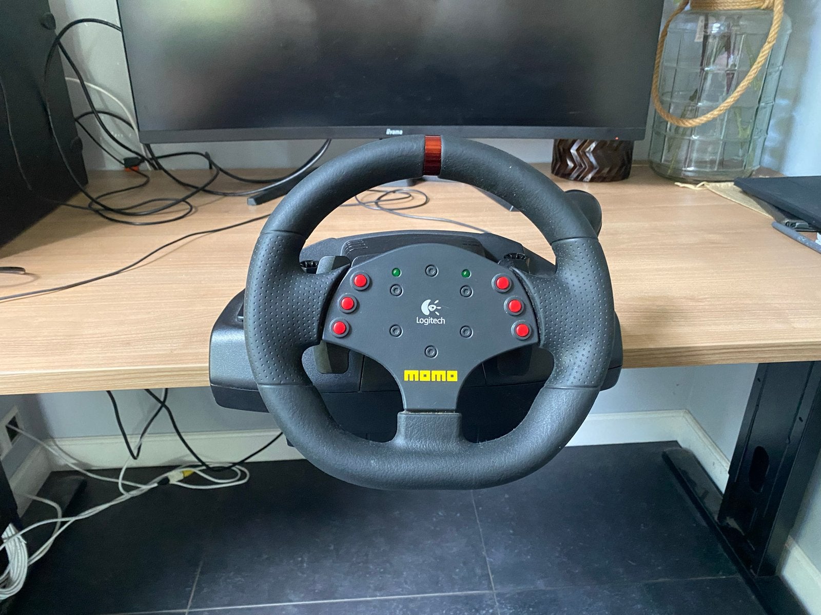 Logitech Momo Racing Force Feedback, Racestuur, Gebruikt, Force feedback, Ophalen of Verzenden