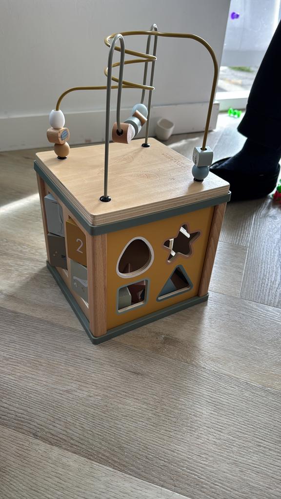 Activiteiten kubus little dutch, Kinderen en Baby's, Speelgoed | Houten speelgoed, Ophalen, Zo goed als nieuw, Overige typen