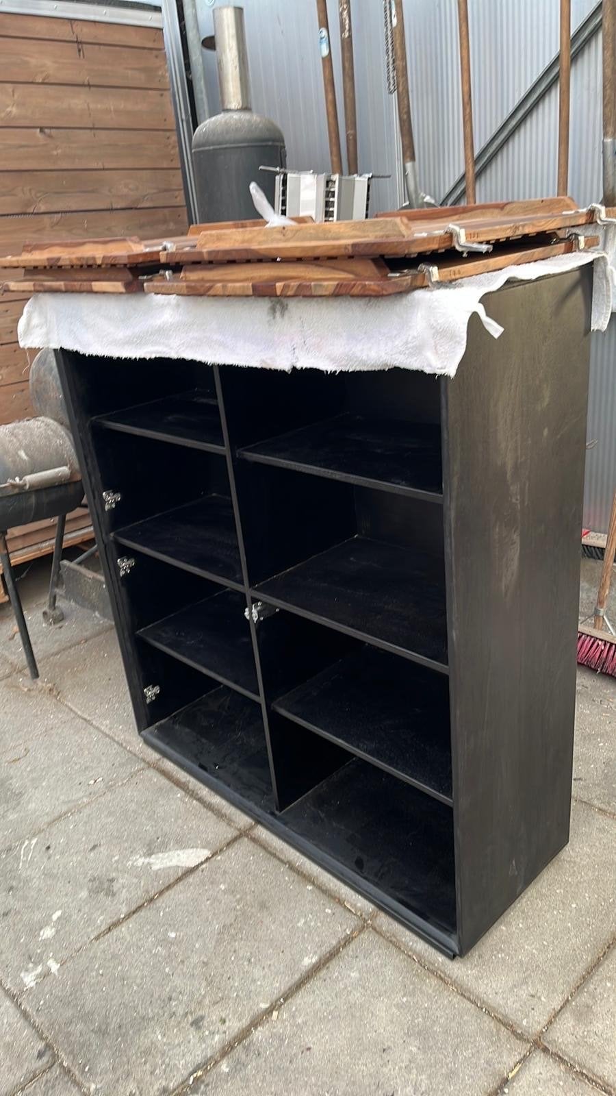 BePureHome Nuts 4-deurs Kast Hout Walnoot/zwart, Ophalen, Gebruikt
