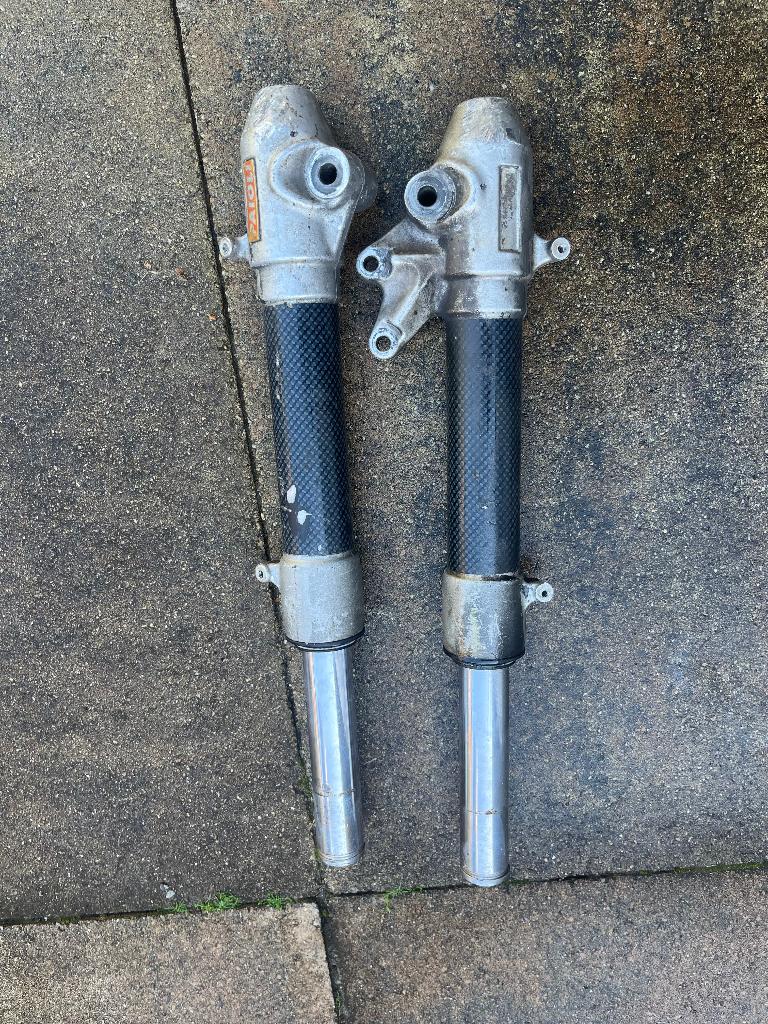 Aerox carbon voorvork paioli, Fietsen en Brommers, Brommeronderdelen | Scooters, Ophalen of Verzenden, Gebruikt, Overige typen