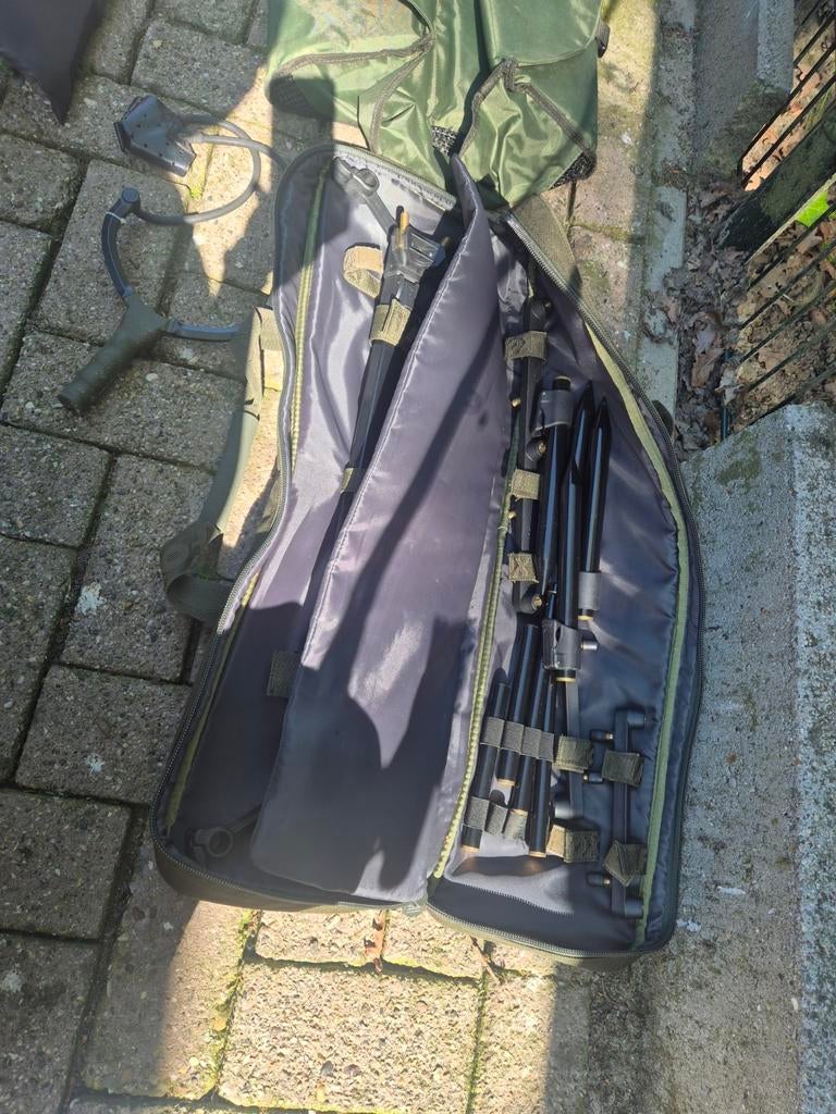 Fox Stalker Plus Rodpod met Foudraal, Ophalen