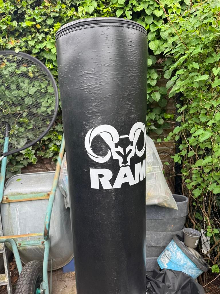 Ram kickbokspaal – stevig & stabiel (107 kg voet), Ophalen, Gebruikt, Bokszak