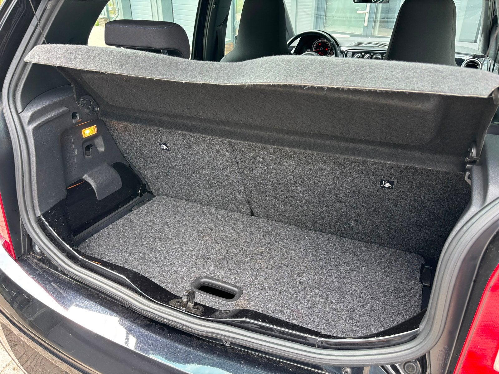 Foto 21 van Volkswagen Up! Club Up! Zwart5D