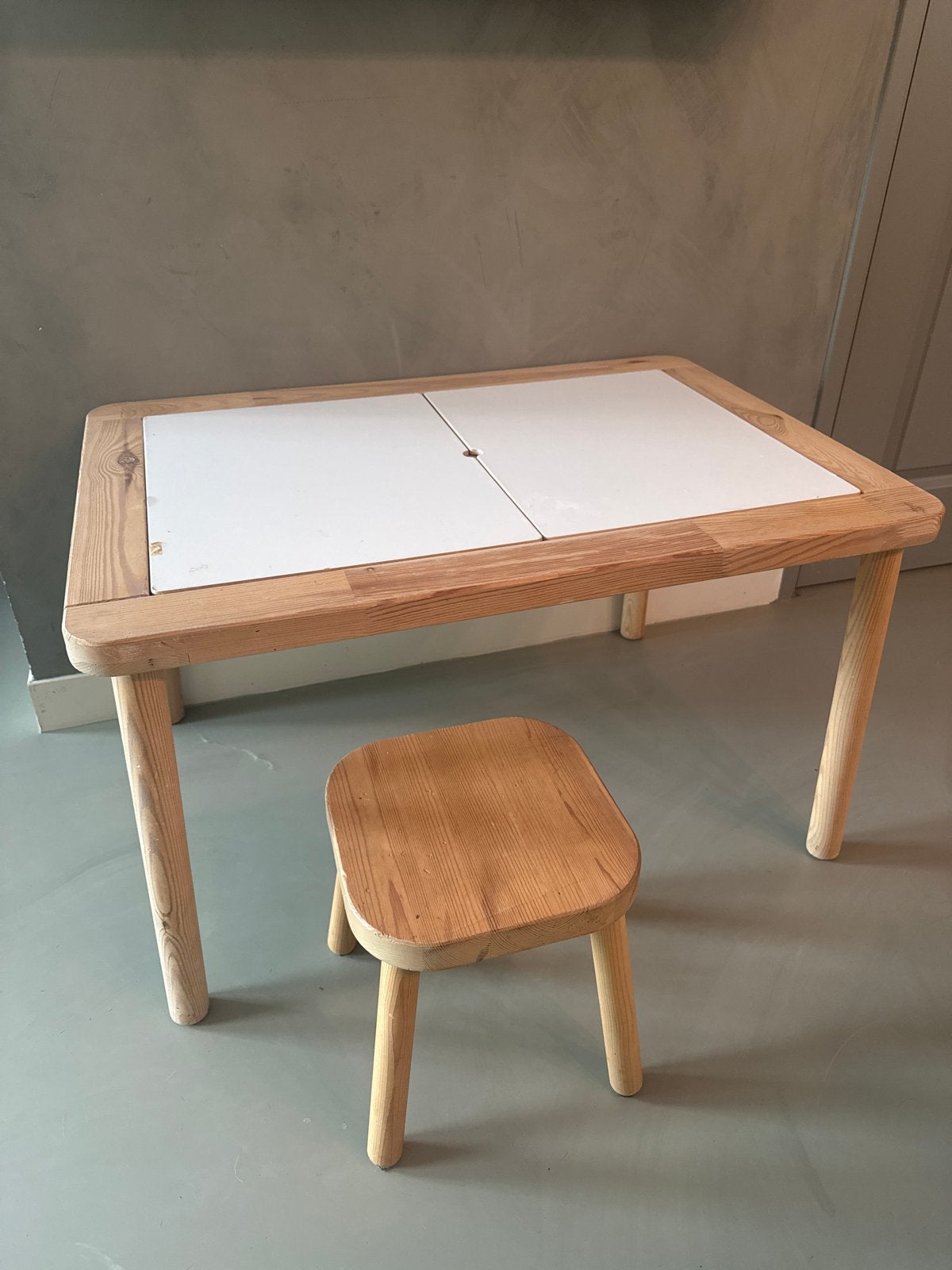 Sensorische kindertafel met krukje (IKEA Flisat) -, Ophalen, Gebruikt, Tafel(s) en Stoel(en)