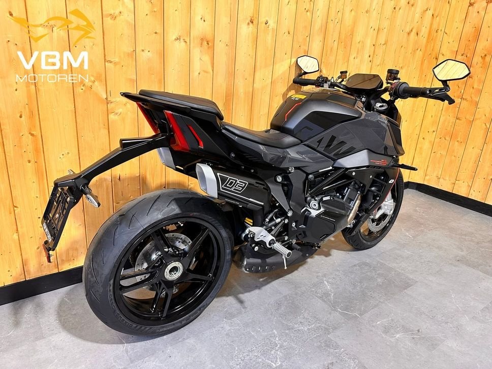 QJMotor SRK 921 SRK921 QJ Motor MV Agusta SRK-921 Quickshift, 4 cilinders, Motorrijbewijs A, Bedrijf, Meer dan 35 kW