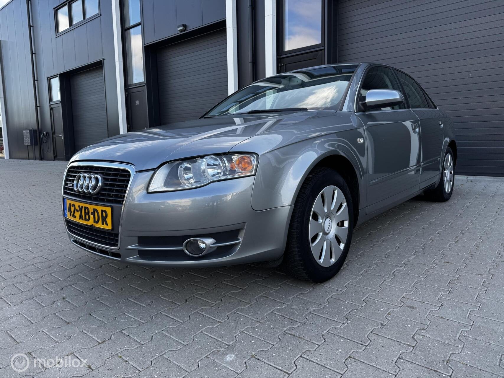 Audi A4 Limousine 1.6 Advance 2007(Airco/APK/NAP), Auto's, Audi, Gebruikt, 680 kg, 4 cilinders, Parkeersensor