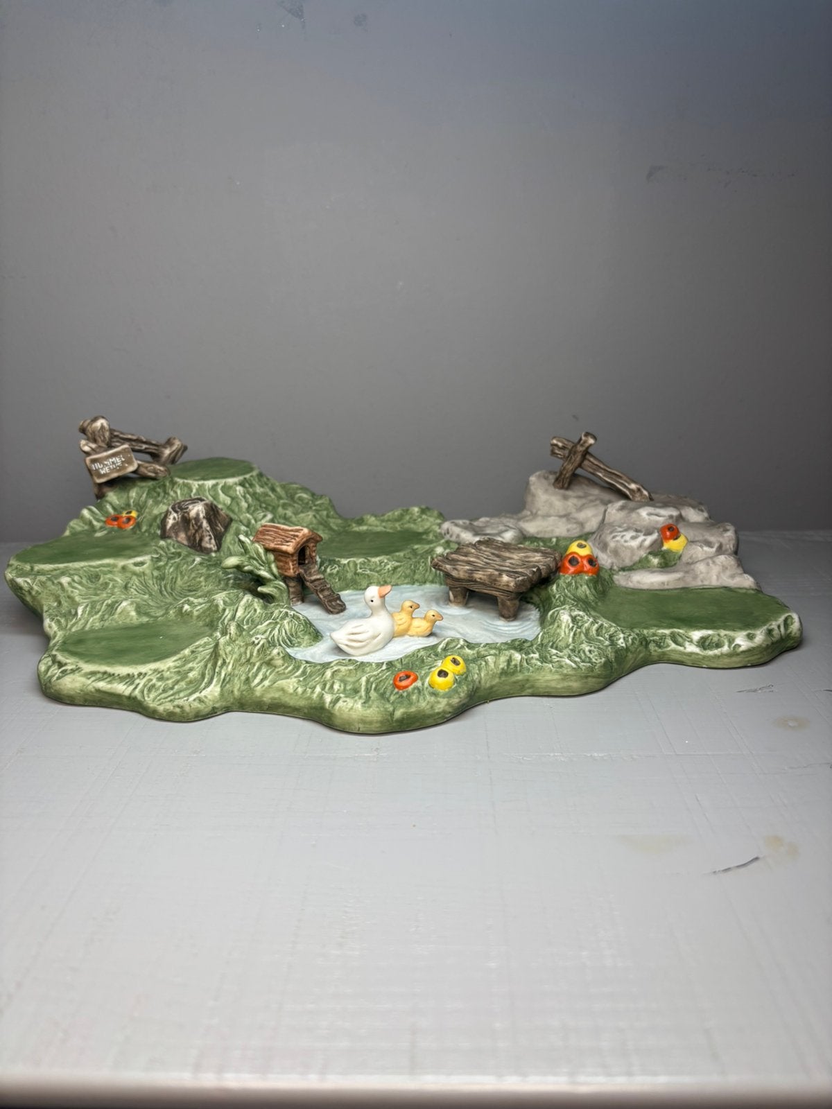 Goebel Decoratief Landschap – Eenden met Vijver – 32,5 cm, Ophalen of Verzenden, Gebruikt