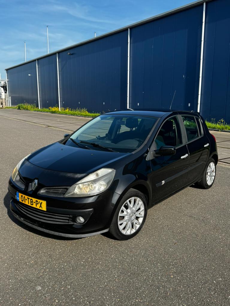 Renault Clio 1.6 114.154KM NAP | 5 DRS | XENON |, Voorwielaandrijving, 4 cilinders, Zwart, Origineel Nederlands