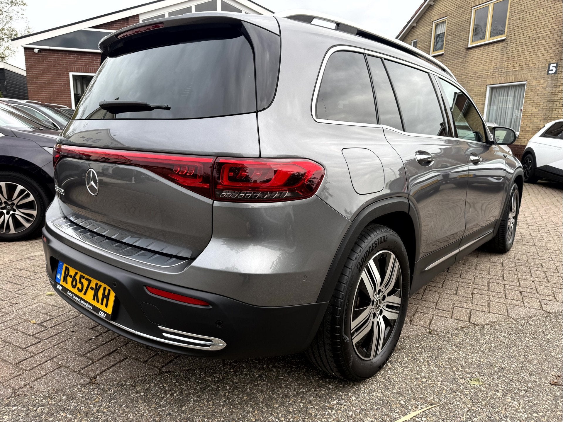 Mercedes-Benz EQB 250 Luxury Line 67 kWh SOH 97.5%, Panorama, Auto's, Dealer onderhouden, Gebruikt, 190 pk, 31 min
