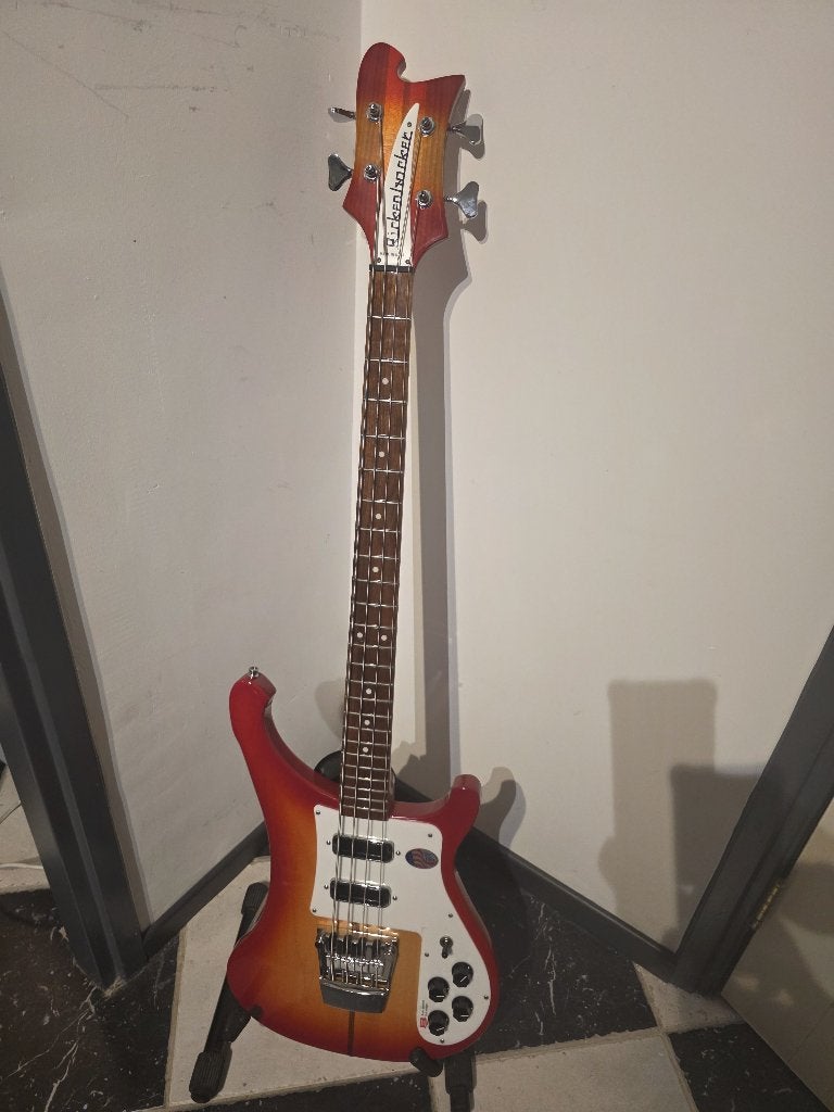 Gretch, Fender, Rickenbacker, Hofner zo  veel meer, Ophalen of Verzenden, Zo goed als nieuw