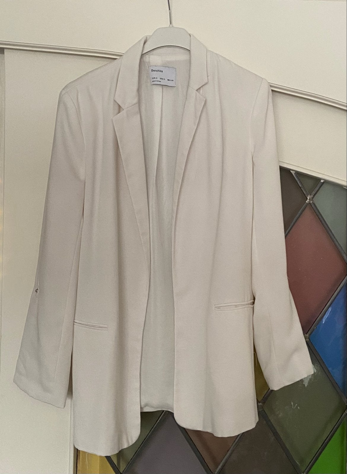 Bershka Witte Blazer Maat S, Kleding | Dames, Wit, Ophalen of Verzenden, Zo goed als nieuw, Jasje