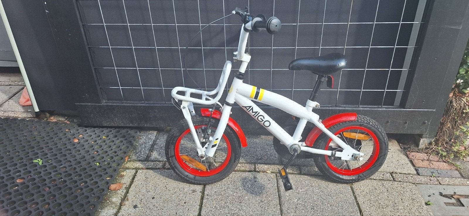 Amigo Kinderfiets 12 inch - Zo goed als nieuw, Fietsen en Brommers, Ophalen, Terugtraprem, Amigo, Minder dan 16 inch
