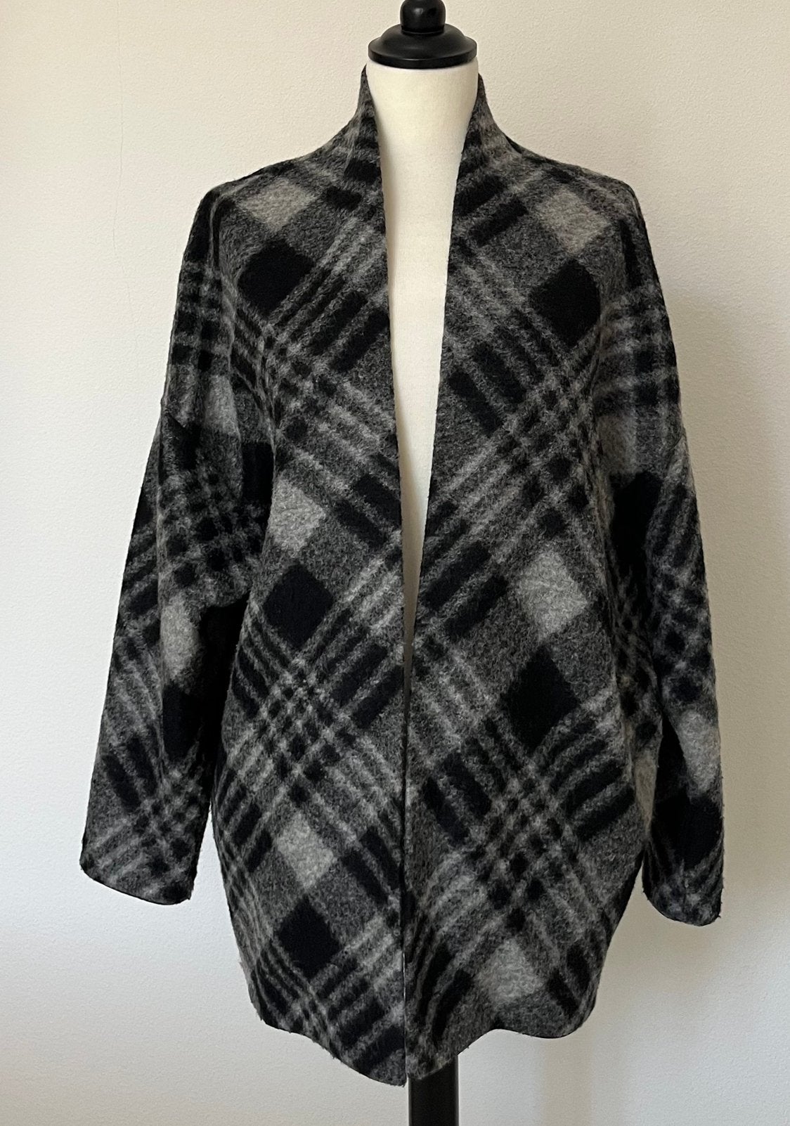 Esprit vest met zwart/grijze ruit maat 38/40, Ophalen of Verzenden, Zo goed als nieuw, Maat 38/40 (M), Zwart