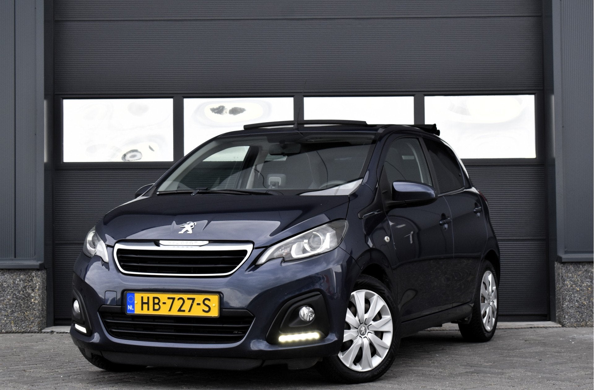 Peugeot 108 1.0 e-VTi Active TOP! Cabrio! Navi - Airco - Led, Auto's, Peugeot, Voorwielaandrijving, Stof, Gebruikt, Cabriolet