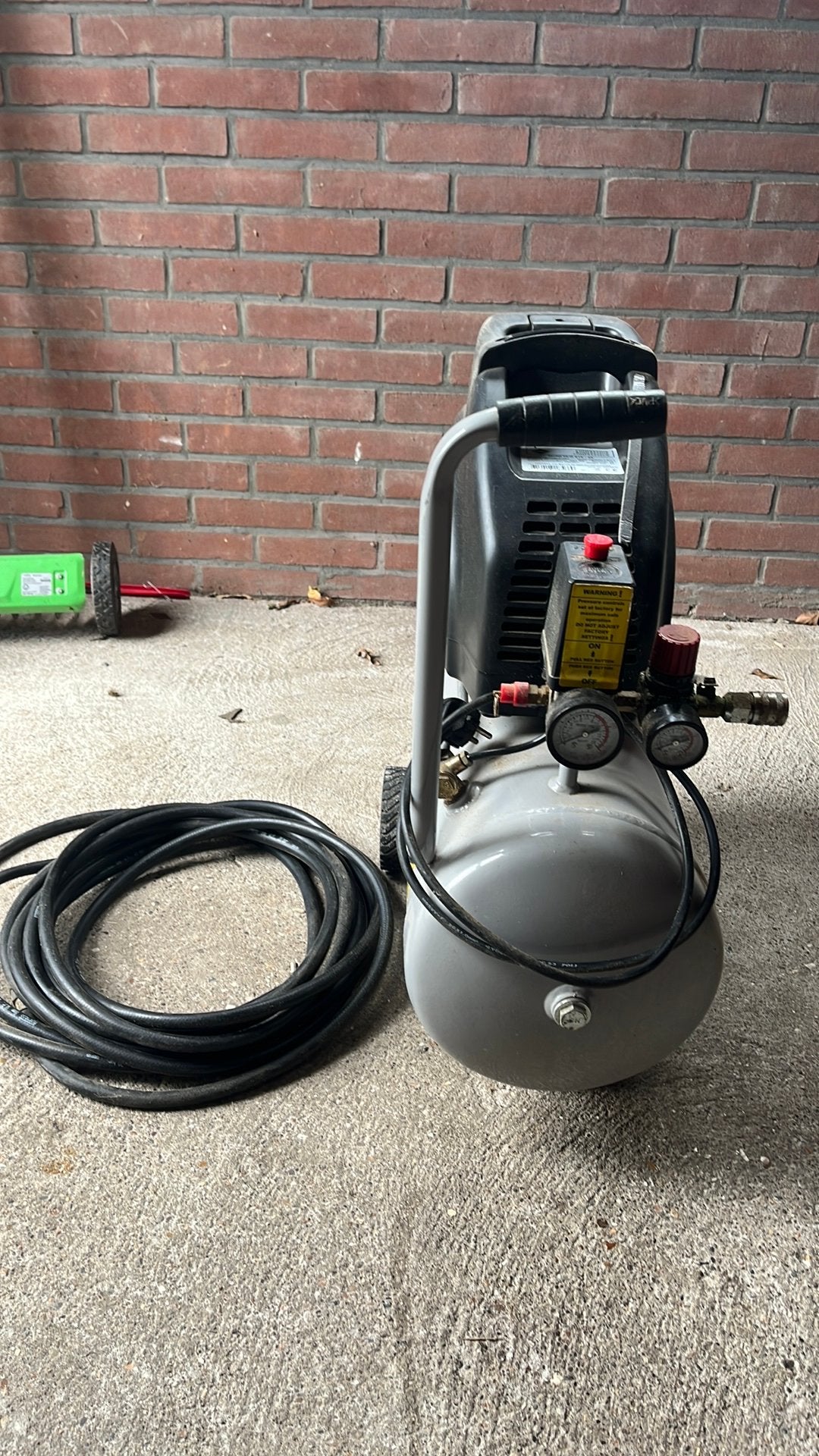 Airpress compressor olievrij, Mobiel, Gebruikt, 6 tot 10 bar, Ophalen of Verzenden
