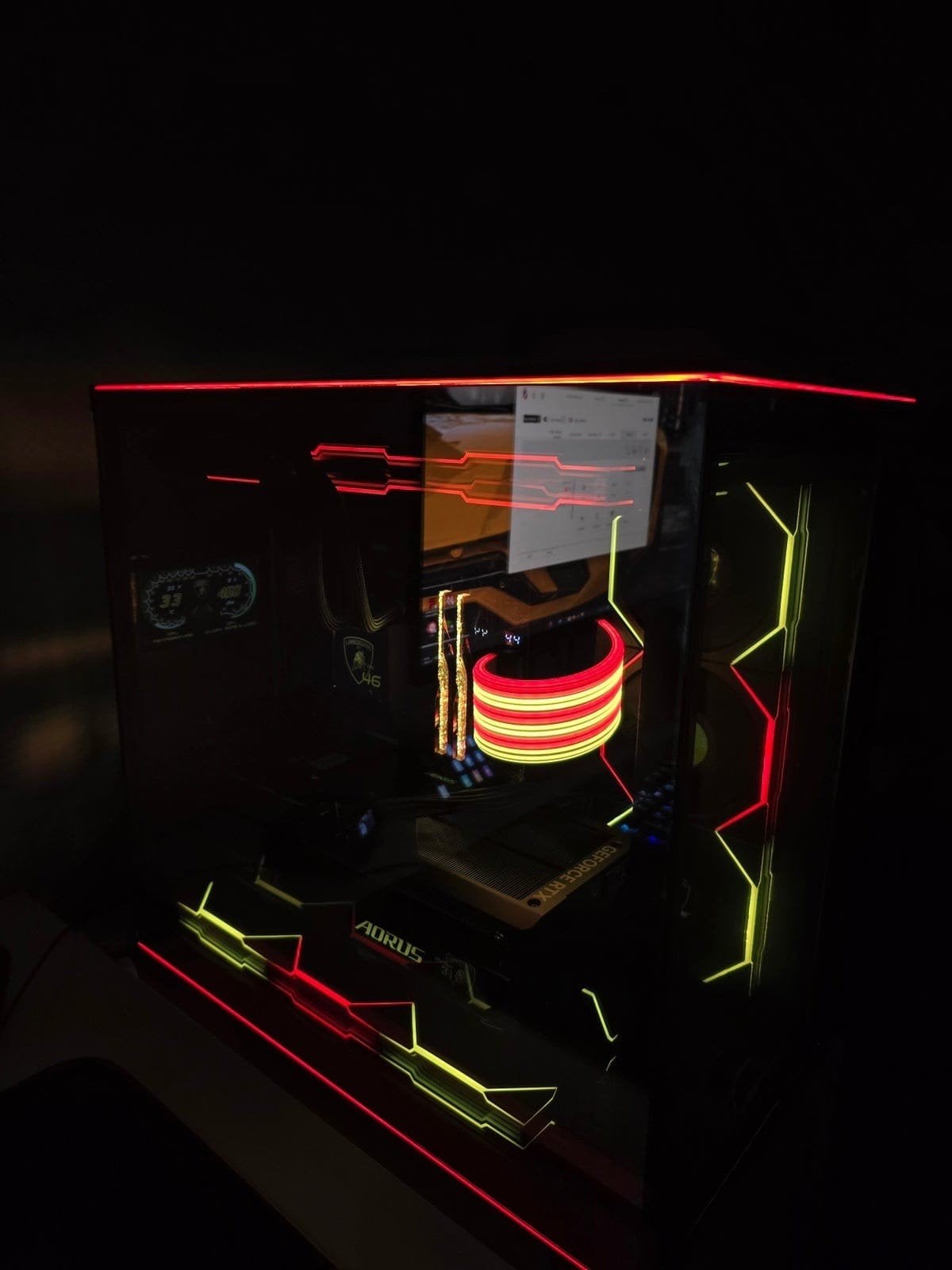 GAMING PC RTX 5070 ti 16gb met een Uniek Lian Li case, Ophalen, AMD Ryzen 7 9800X3D, Lian Li, 32 GB