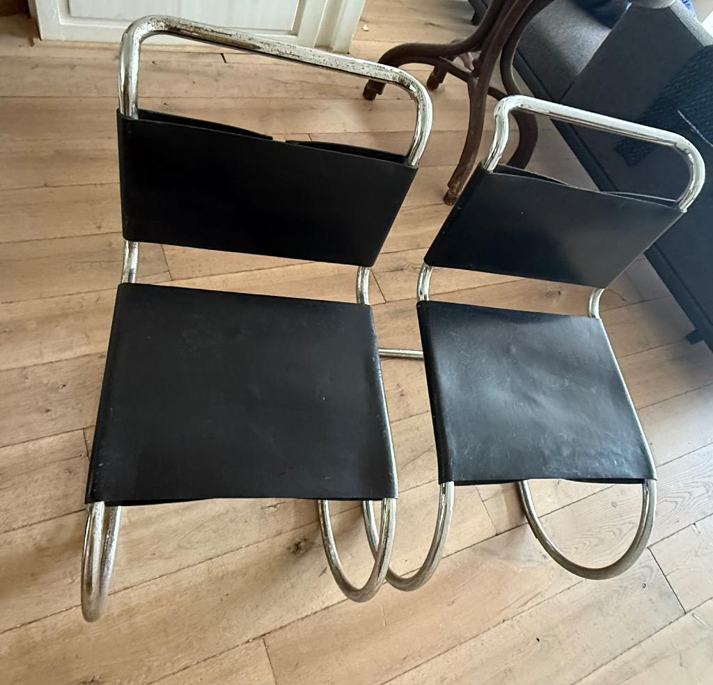 Mies van der Rohe buisstoel MR10 zwart leer, Huis en Inrichting, Stoelen, Gebruikt, Zwart, Ophalen of Verzenden, Leer