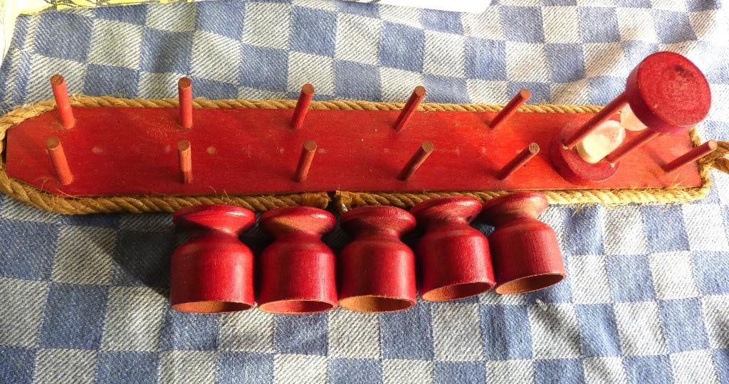 keukenrek met eierdopjes en zandloper/ houten eierdoppen, Ophalen of Verzenden