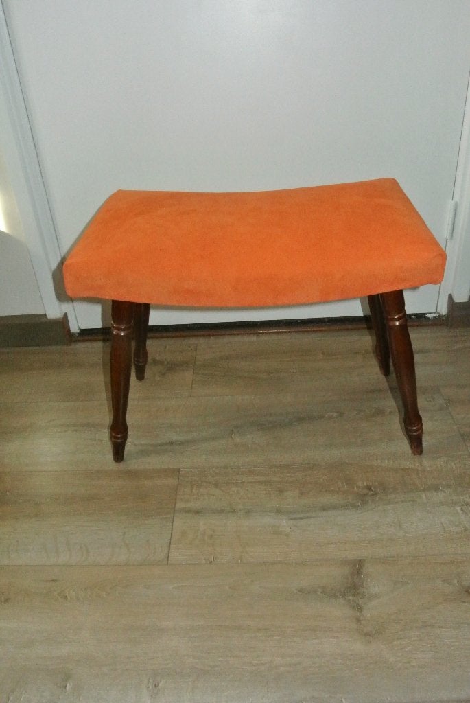 Voetenbankje oranje leer Retro design, Minder dan 50 cm, Ophalen of Verzenden, Rechthoekig, Minder dan 50 cm