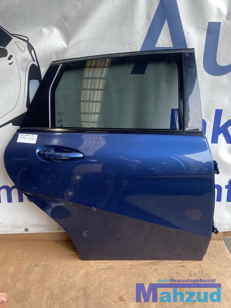 MERCEDES B KLASSE W246 Blauw rechts achter deur sportier 201, Auto-onderdelen, Carrosserie en Plaatwerk, Gebruikt, Mercedes-Benz AG