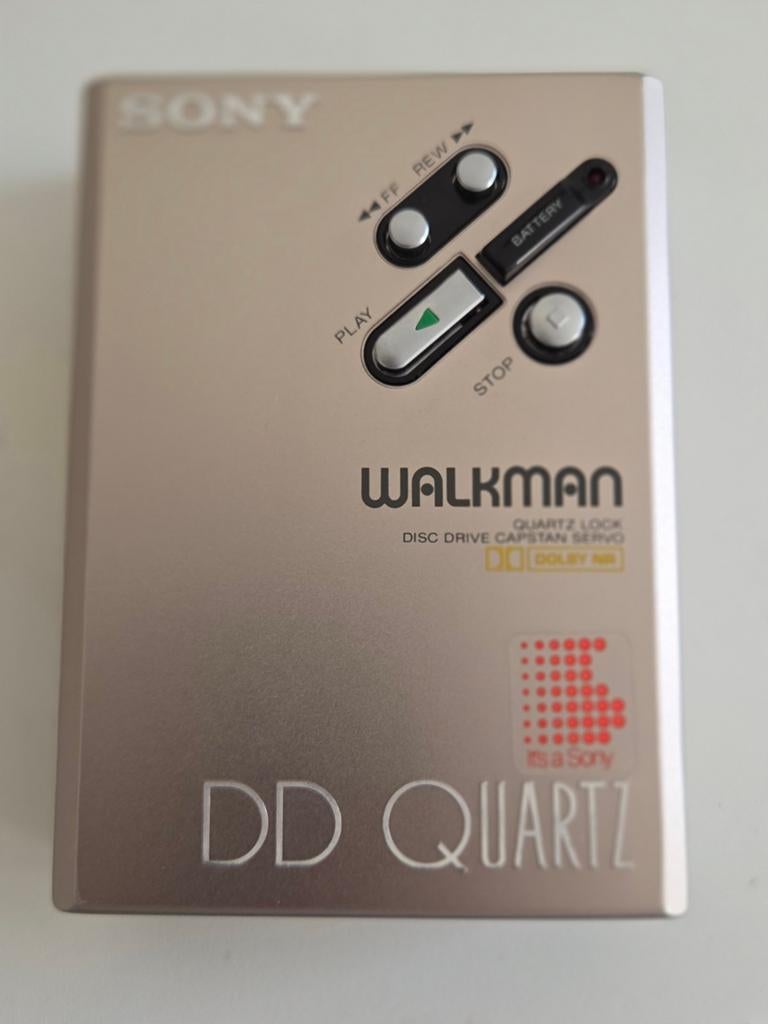 Sony Walkman WM-DD Quartz - Vintage Cassettespeler, Audio, Tv en Foto, Walkmans, Discmans en Minidiscspelers, Ophalen of Verzenden