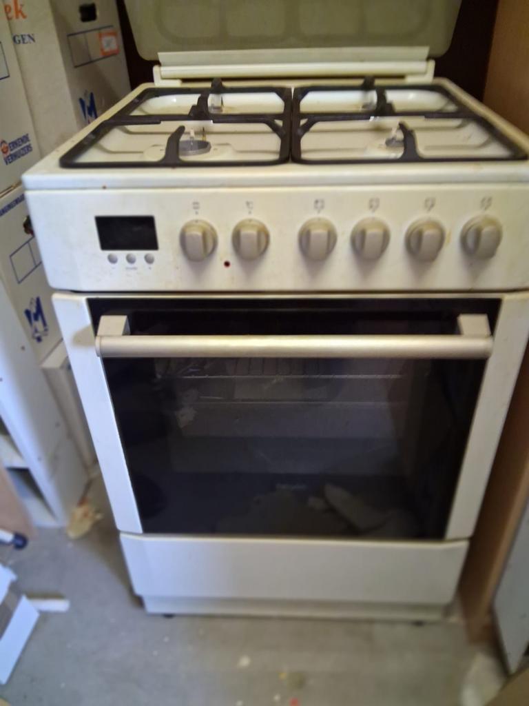Pelgrim Gasfornuis + Elektrische Oven | 60cm | Nette Staat, Ophalen, 4 kookzones, Zo goed als nieuw, Gas