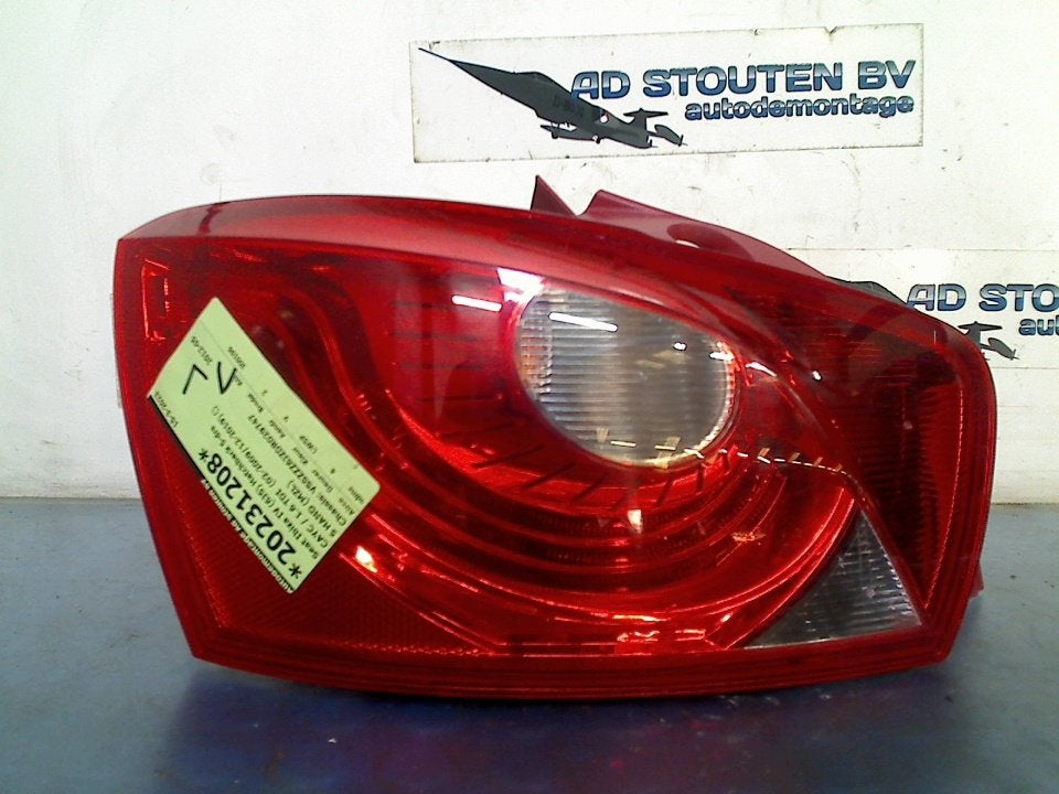 Achterlicht Links Seat Ibiza IV (6J5) 2012 6j4945257d, Service@seat.de, Seat, Seat Deutschland GmbH, Gebruikt