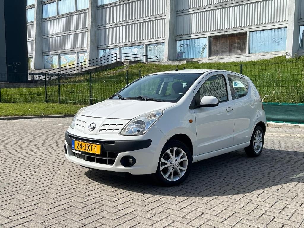 Nissan Pixo