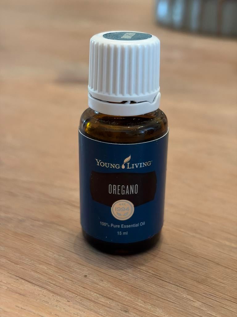 Young Living Oregano Essentiële Olie 15ml, Ophalen of Verzenden, Nieuw, Gehele gezicht, Overige typen