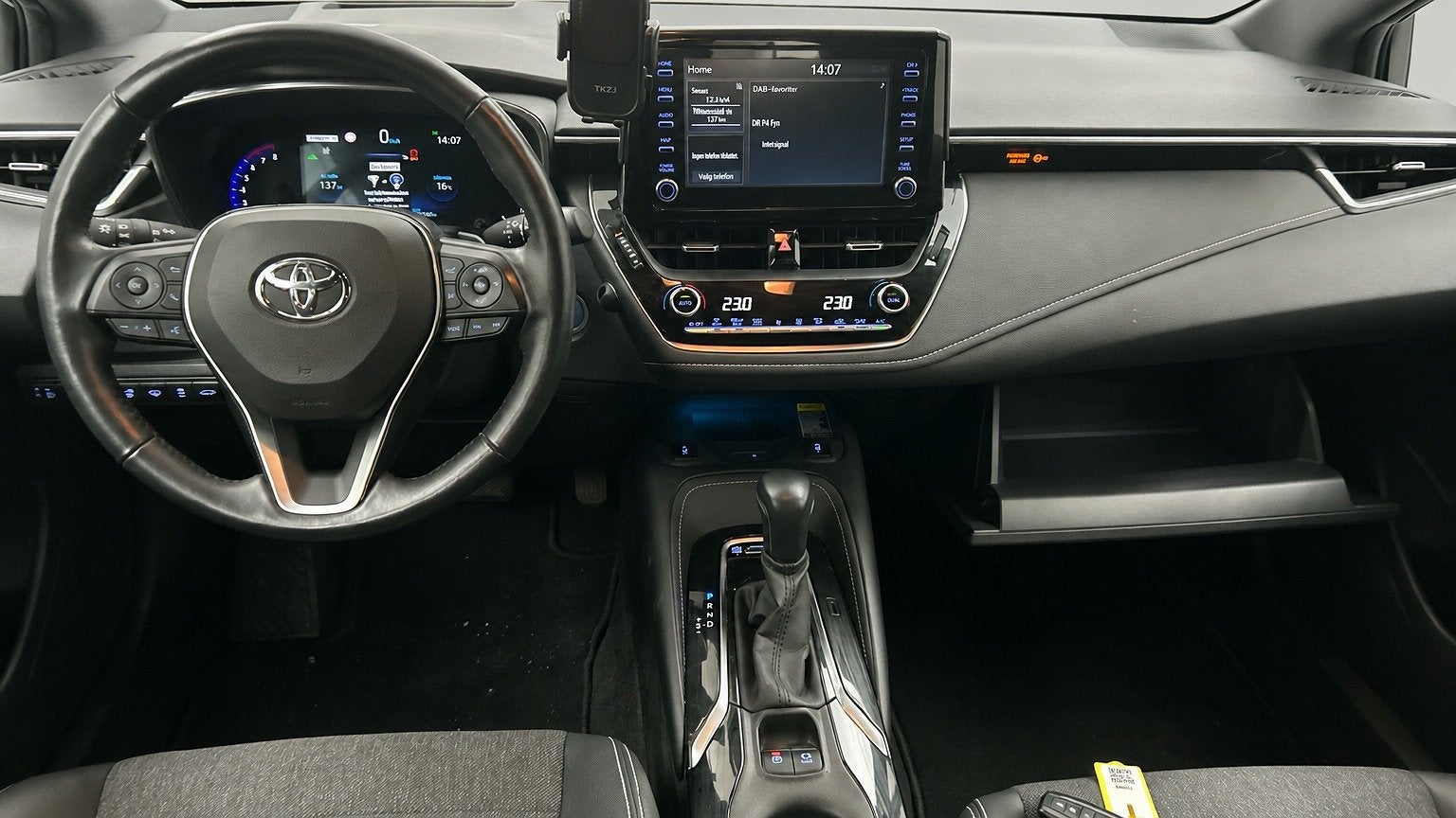 Foto 3 van Toyota Corolla Touring Sports 2.0 Hybrid Premium|184 pk|Auto