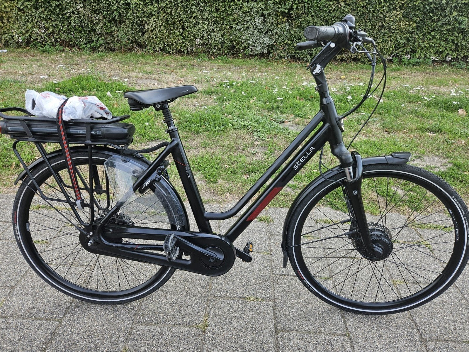 Elektrische fiets Stella vicenza, Zo goed als nieuw, 51 tot 55 cm, 50 km per accu of meer, Ophalen