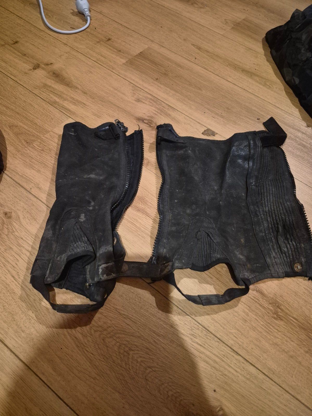 Gratis chaps, maat xs, Ophalen, Gebruikt, Met stretch, Kinderen