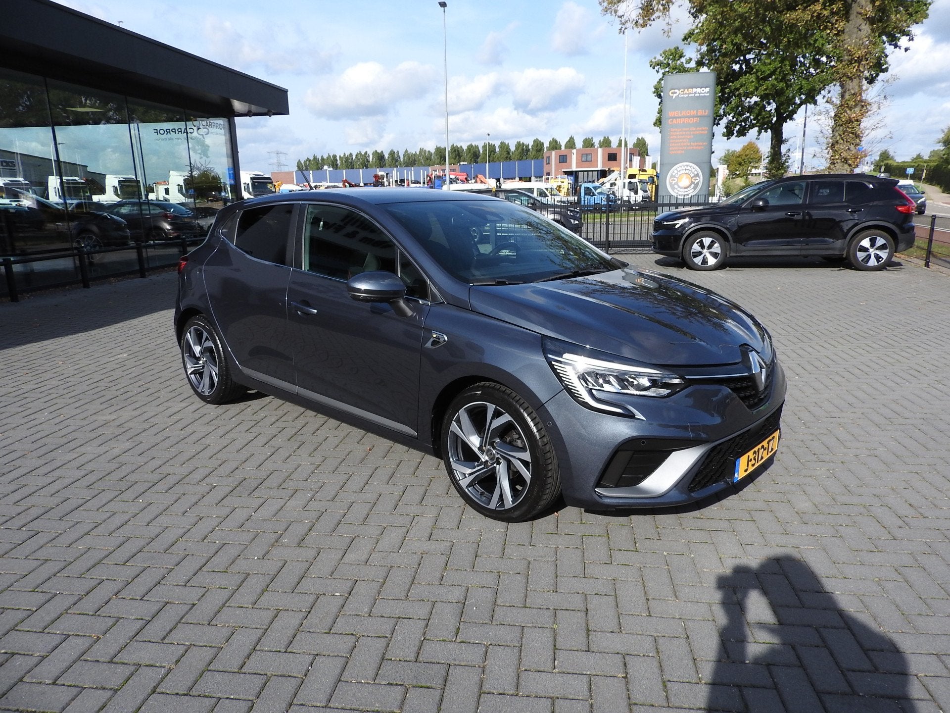 Renault Clio 1.0 TCe R.S. Line, 360 Camera, Dodehoek, Trekha, Auto's, Voorwielaandrijving, Dealer onderhouden, 101 pk, Euro 6