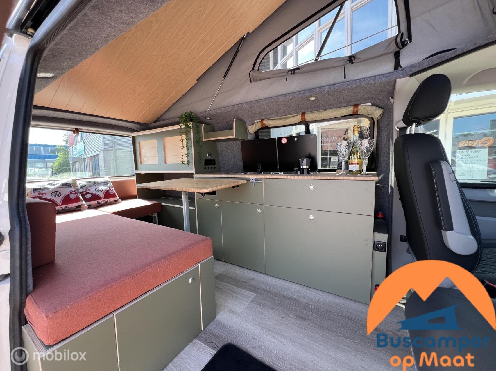 Volkswagen T6 2019 buscamper L2H1 Nevada Two-tone, Verkoop@buscamperopmaat.nl, Bedrijf, Airconditioning, 5 tot 6 meter