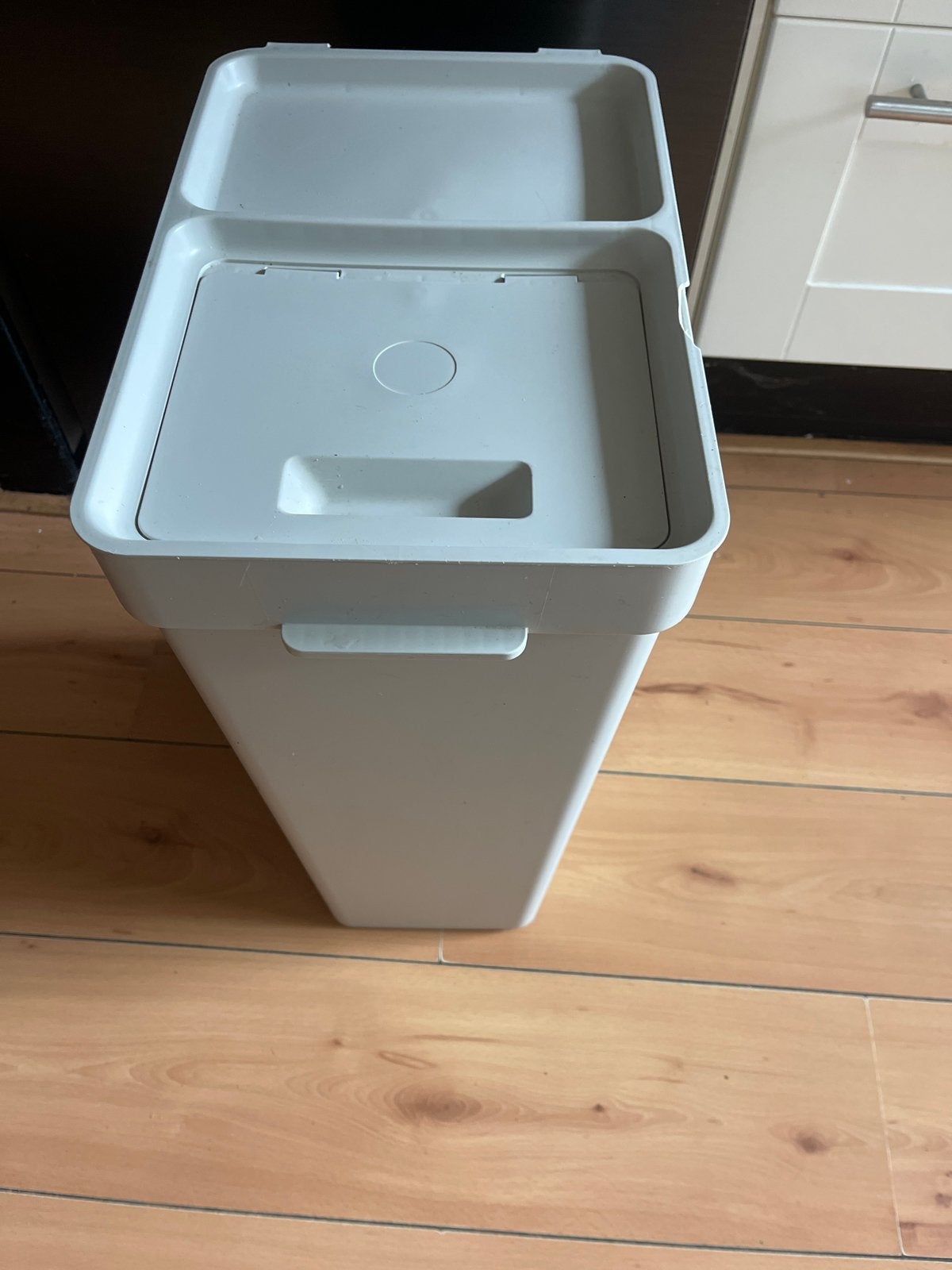 IKEA HÅLLBAR Afvalemmer met deksel, lichtgrijs, 35 liter, 50 – 75, Kunststof, Gebruikt, Ophalen of Verzenden