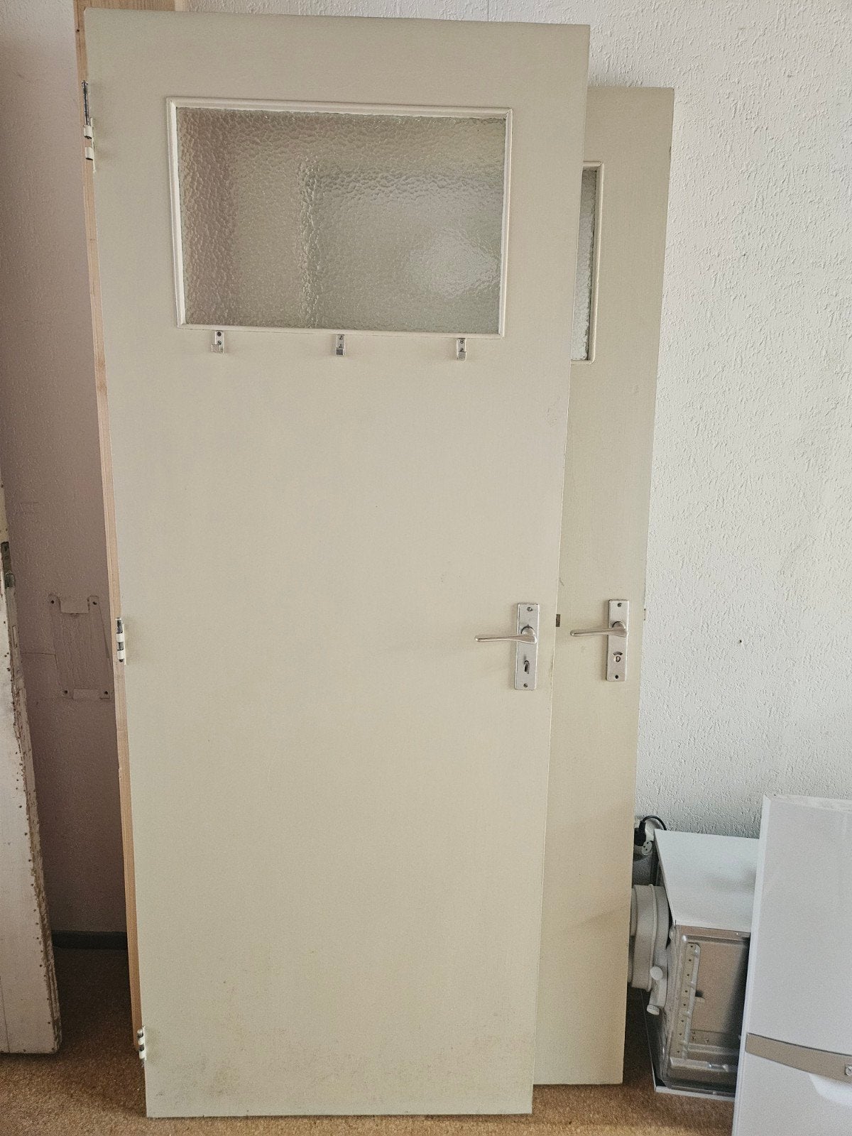 Twee deuren gratis af te halen, Doe-het-zelf en Verbouw, Ophalen, Gebruikt, Minder dan 80 cm, Binnendeur