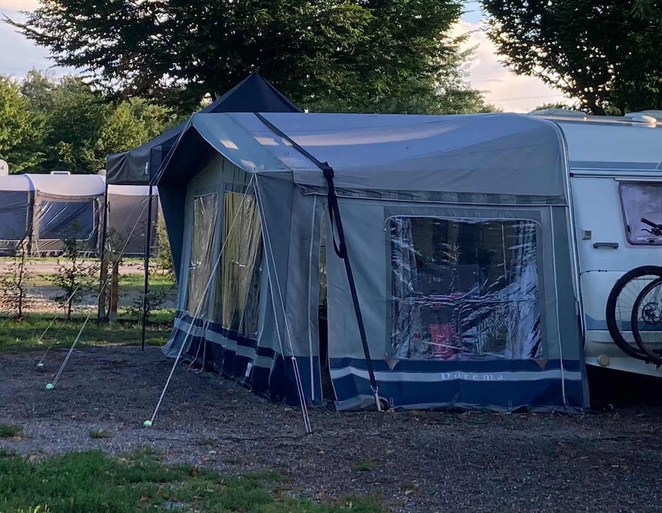 Dorema voortent maat 11 (900-925 cm) incl. uitbouw, Caravans en Kamperen, Voortenten en Luifels, Ophalen, Gebruikt, Ten Cate All Season 240g/m2