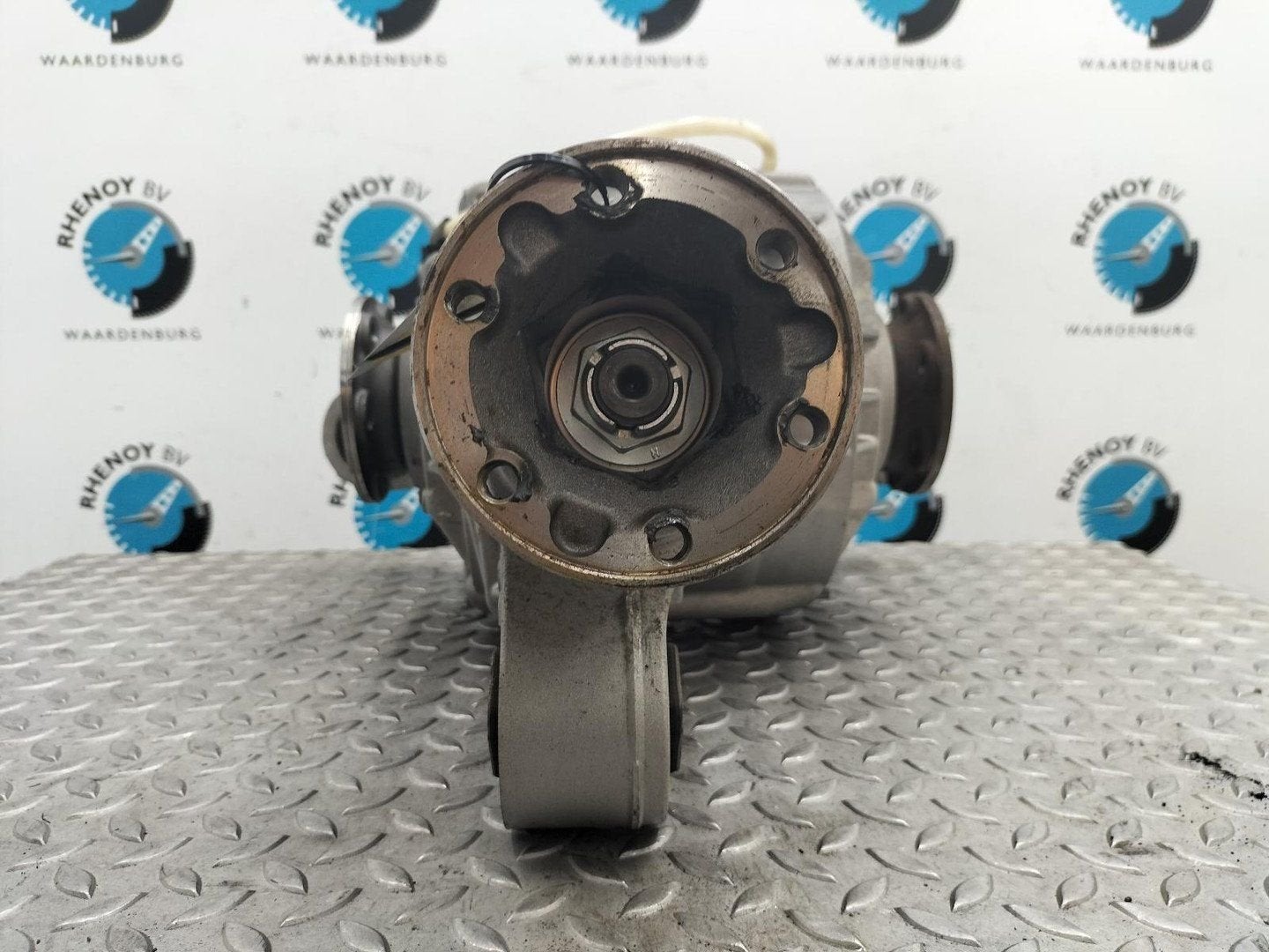 VOLKSWAGEN TOUAREG DIFFERENTIEEL / CARDAN 2009, Ophalen of Verzenden, Gebruikt, Stiba lid
