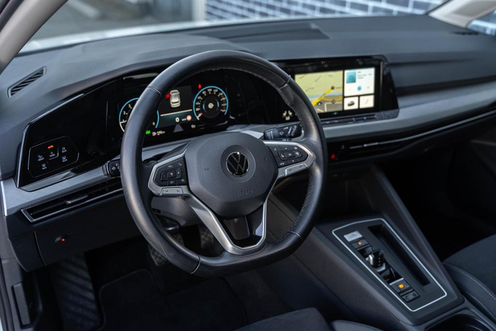Volkswagen Golf 1.0 eTSI DSG Life Business | Navigatie | App, Auto's, Gebruikt, Euro 6, Wit, 650 kg